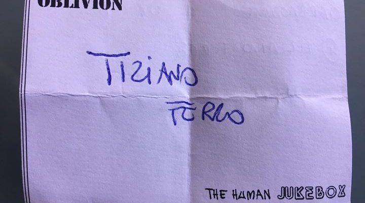 Ieri a Garbagnate Milanese ha vinto Tiziano Ferro. Secondi Mina e Renato Zero, terzo…