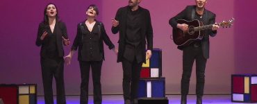 CAZZOTTISSIMA – RENATO ZERO: IL CIELO E dipingiamolo questo cielo grigio! Live da Oblivion…