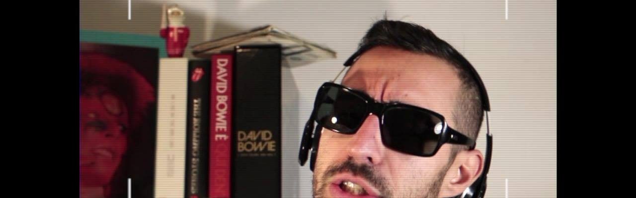 PAPALE E QUALE: TUTTI CANTANO CRISTIANO Natale si avvicina e la voce del grande…
