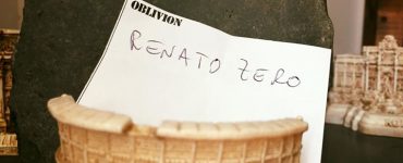 Classifica di ieri sera. Vincitore assoluto Renato Zero Secondo posto per Lucio Battisti. Terzo…