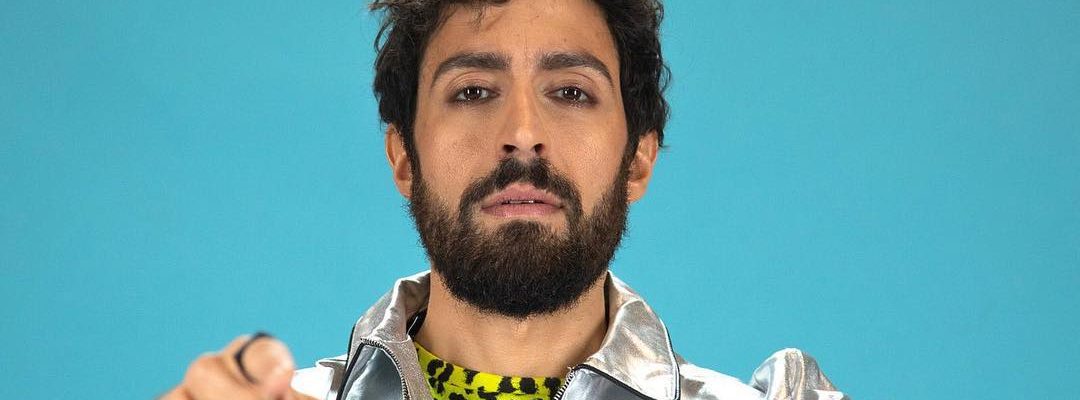 Amici manca davvero poco al 12 marzo! CHIEDIMI COME, il nostro nuovo singolo sta…